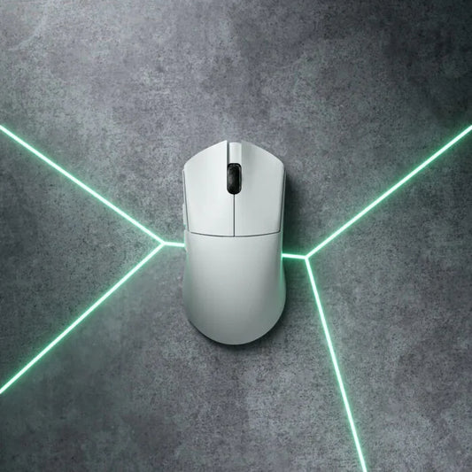 ZIFRIEND M6 – Wireless Gaming Mouse | 55g | PAW3395 | 26K DPI | 83h Battery | USB-C (white)